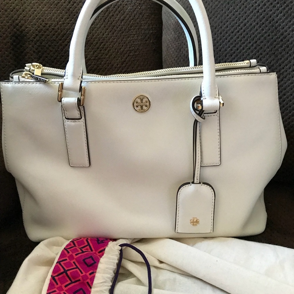 Tory burch tote
